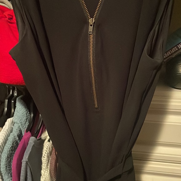 To small - Picture 2 of 4